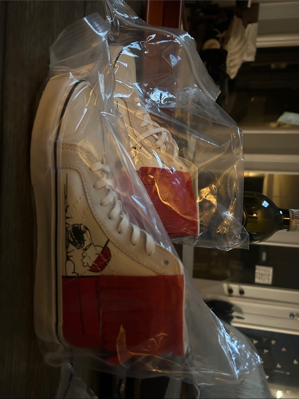 Vans Peanuts Vintage Yellow Logo high tops!